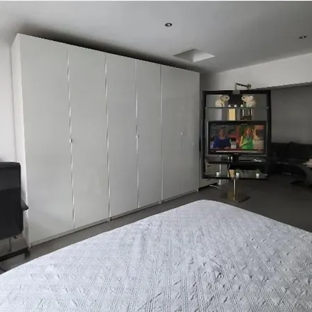 Beautifull_loft_king_size_bed_tenerife_south Apartment Costa Del Silencio